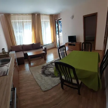 николови * 潘波洛沃